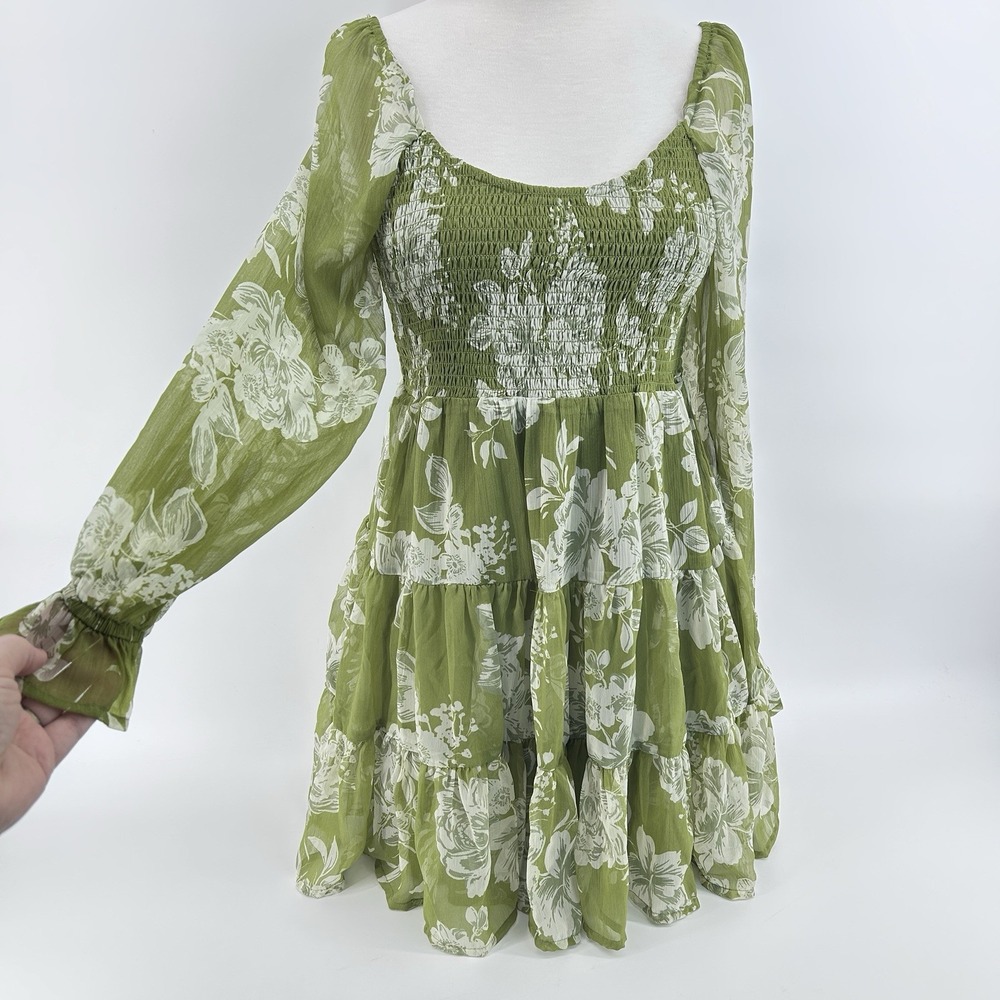 Cottagecore Floral Smocked Mini Dress M Green Tiered Boho Romantic Feminine